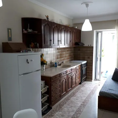 Apartment Sunrise Studio Agia Triada (Thessaloniki)
